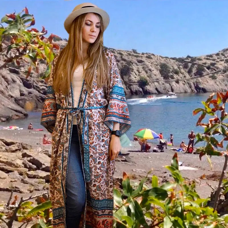 Embroidery Kaftan Beach Tunic Beach Cover up Saida de Praia Swimsuit Women Bikini cover up Pareo Sarong Beachwear Q882