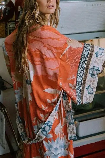 Embroidery Kaftan Beach Tunic Beach Cover up Saida de Praia Swimsuit Women Bikini cover up Pareo Sarong Beachwear Q882
