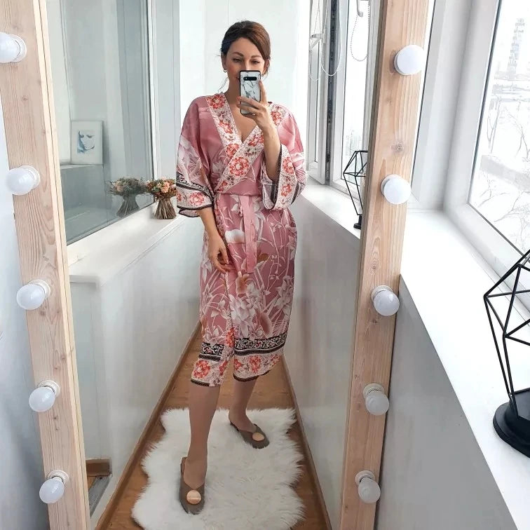 Embroidery Kaftan Beach Tunic Beach Cover up Saida de Praia Swimsuit Women Bikini cover up Pareo Sarong Beachwear Q882