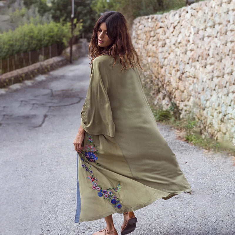 Embroidery Kaftan Beach Tunic Beach Cover up Saida de Praia Swimsuit Women Bikini cover up Pareo Sarong Beachwear Q882
