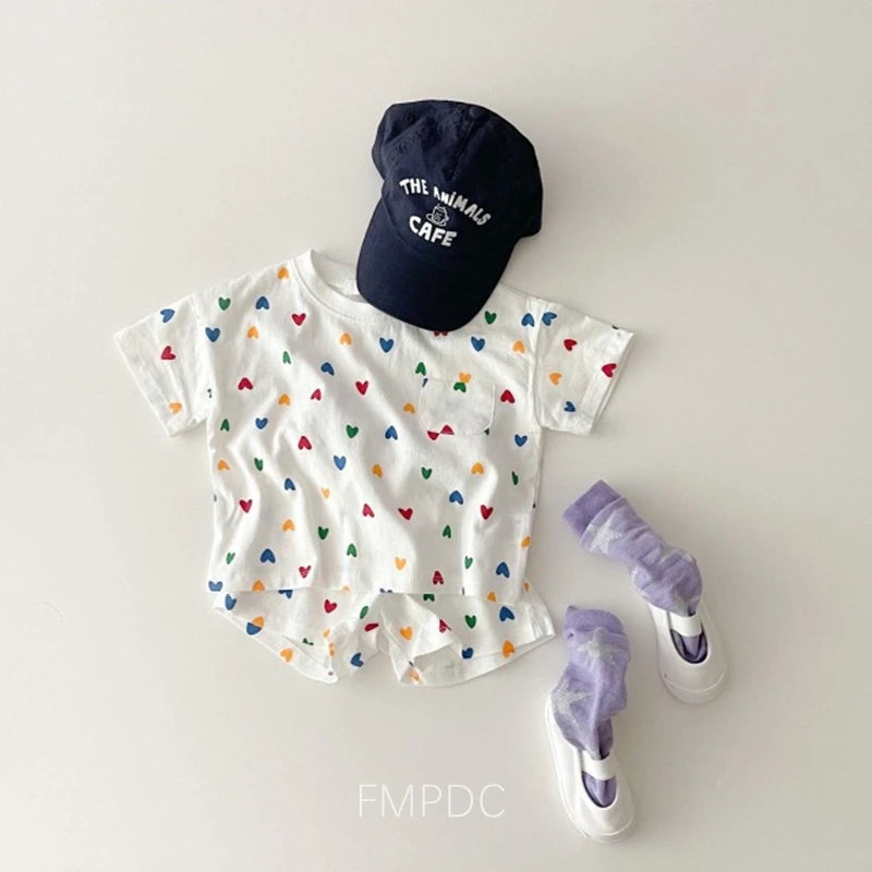 2Pcs Summer Kids Clothes Baby Girls Boys Clothes Set O-neck Tees Heart Print T-shirt + Plaid Shorts Infant Suits Casual Toddler