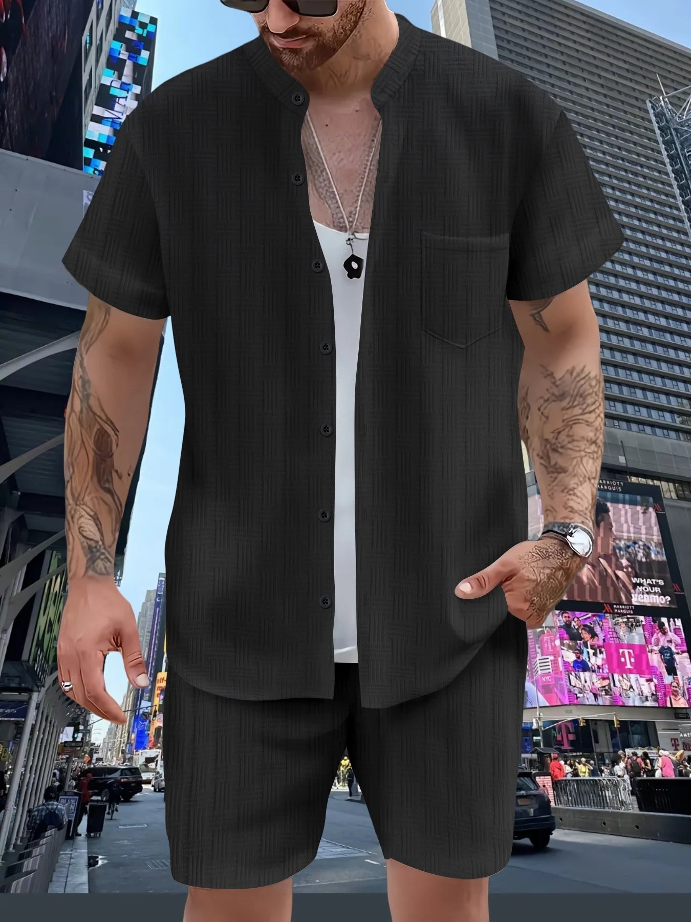 Spring/summer solid color Henry collar pocket suit for men. Shirt casual short sleeve shorts beach loose fashion suit