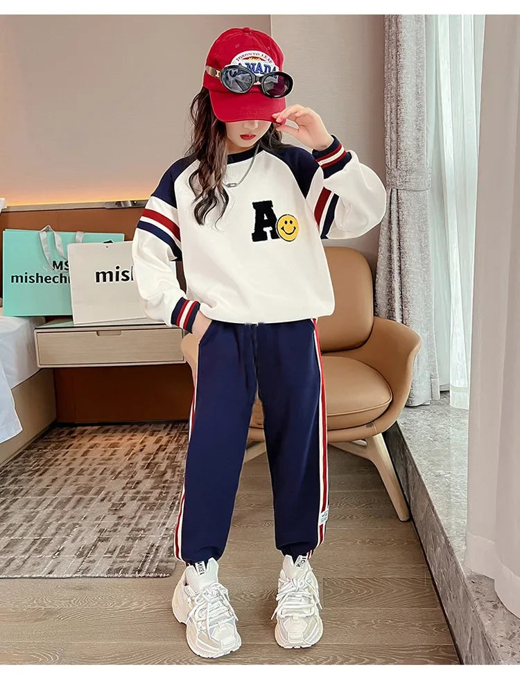 Stylish Children's Spring Suit 2024 New Arrival Sporty Two-piece Set For Girls Autumn Season Clothes Popular Among Kids