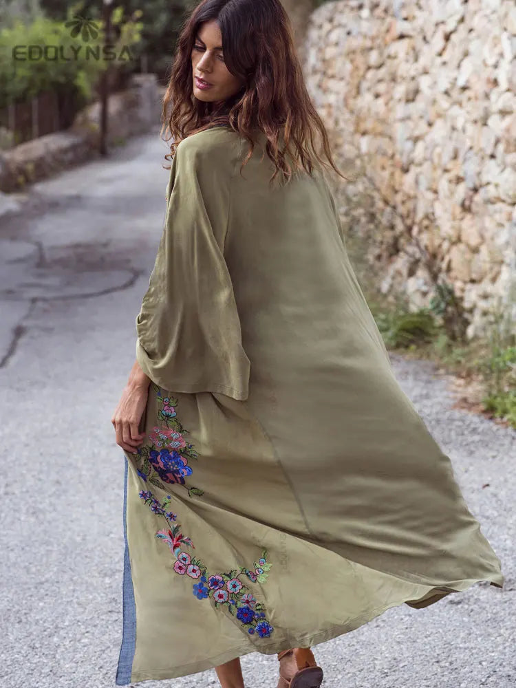 Embroidery Kaftan Beach Tunic Beach Cover up Saida de Praia Swimsuit Women Bikini cover up Pareo Sarong Beachwear Q882
