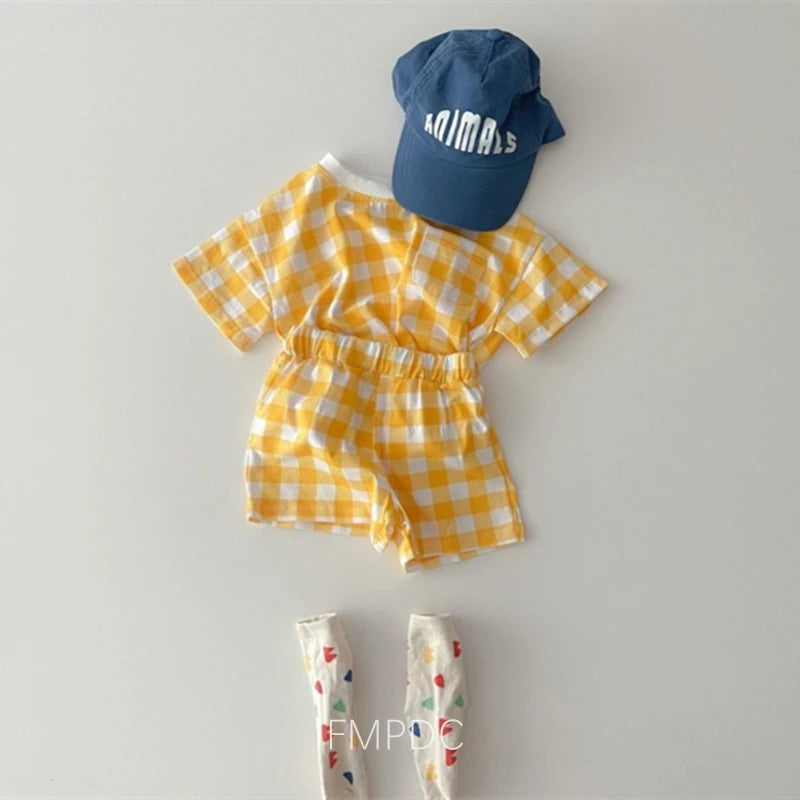 2Pcs Summer Kids Clothes Baby Girls Boys Clothes Set O-neck Tees Heart Print T-shirt + Plaid Shorts Infant Suits Casual Toddler