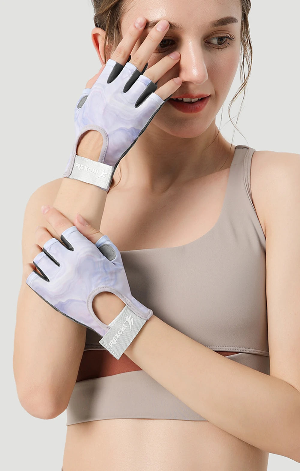 1Pair Workout Gloves Men Women Gym Lifting Fitness Climbing Exercises Work Out Wrist Belt Shock Absorb Foam Pad Palm Crossfit