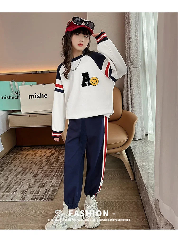 Stylish Children's Spring Suit 2024 New Arrival Sporty Two-piece Set For Girls Autumn Season Clothes Popular Among Kids