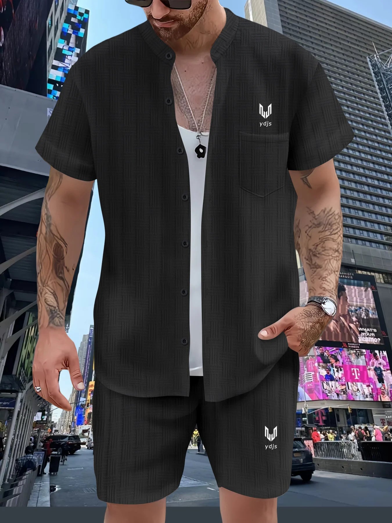 Spring/summer solid color Henry collar pocket suit for men. Shirt casual short sleeve shorts beach loose fashion suit