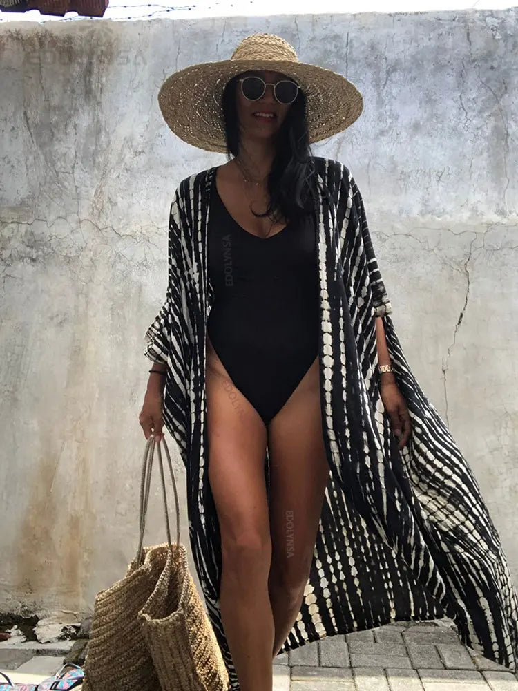 Embroidery Kaftan Beach Tunic Beach Cover up Saida de Praia Swimsuit Women Bikini cover up Pareo Sarong Beachwear Q882
