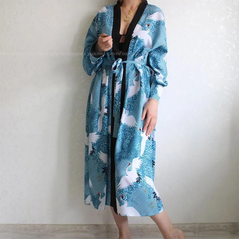 Embroidery Kaftan Beach Tunic Beach Cover up Saida de Praia Swimsuit Women Bikini cover up Pareo Sarong Beachwear Q882