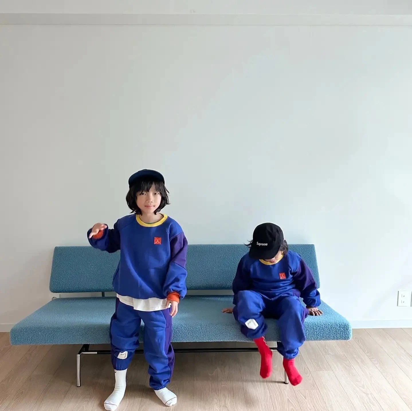 Korean INS 2024 Children's Autumn Winter Long Sleeve O-Neck Sweatshirt Cute Tops for Girls And Boys Baby Sweaters Kids Clothing