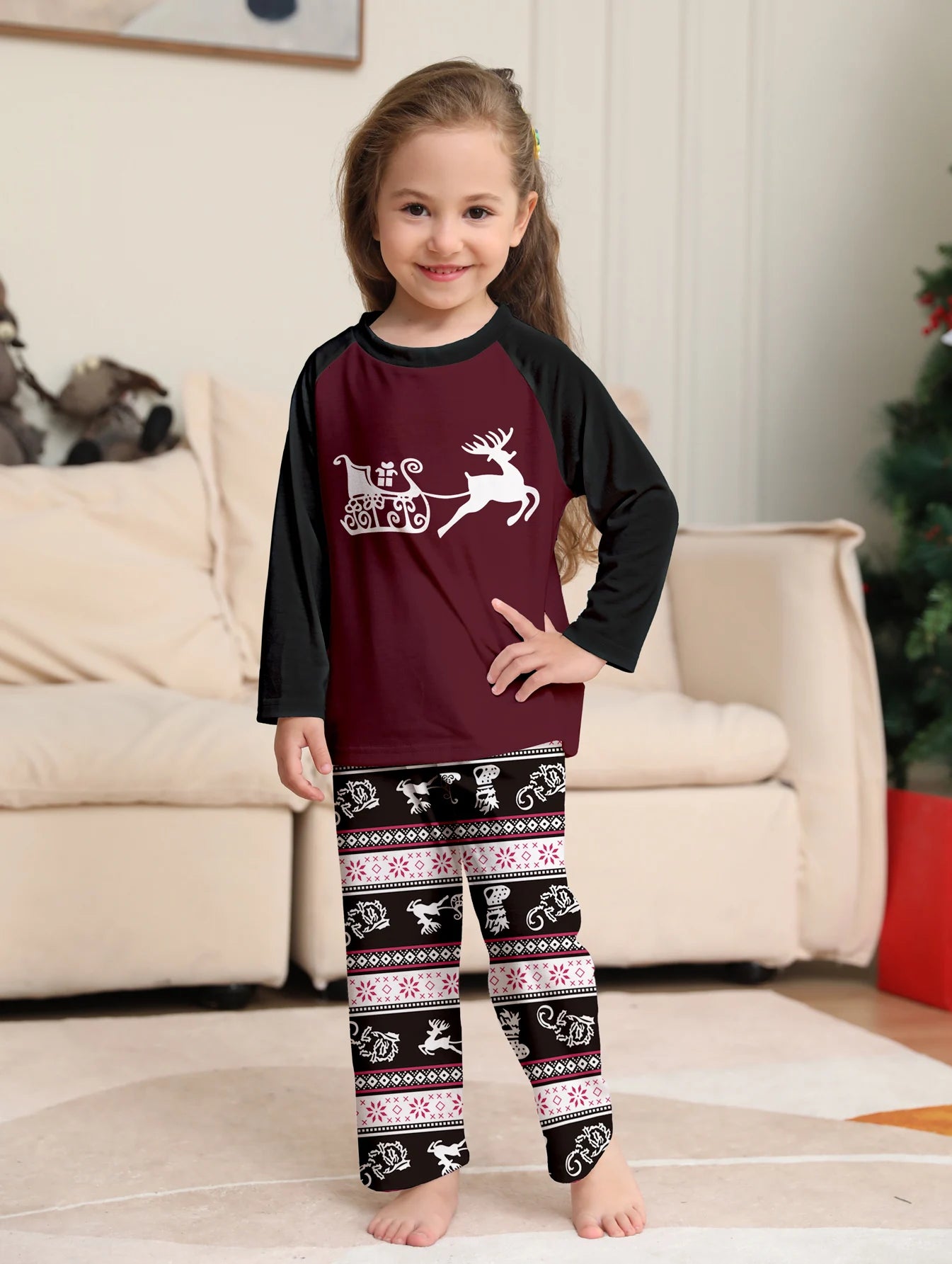 2024 Winter Couples Christmas Pajamas For Family Matching Outfits Mother Kids Clothes Christmas Deer Pajamas Family Clothing Set