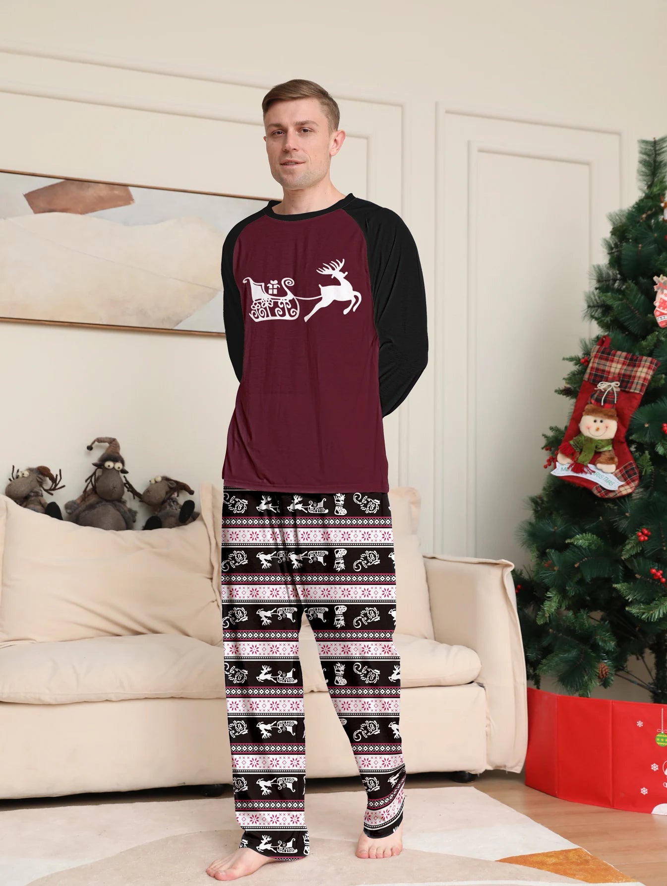 2024 Winter Couples Christmas Pajamas For Family Matching Outfits Mother Kids Clothes Christmas Deer Pajamas Family Clothing Set