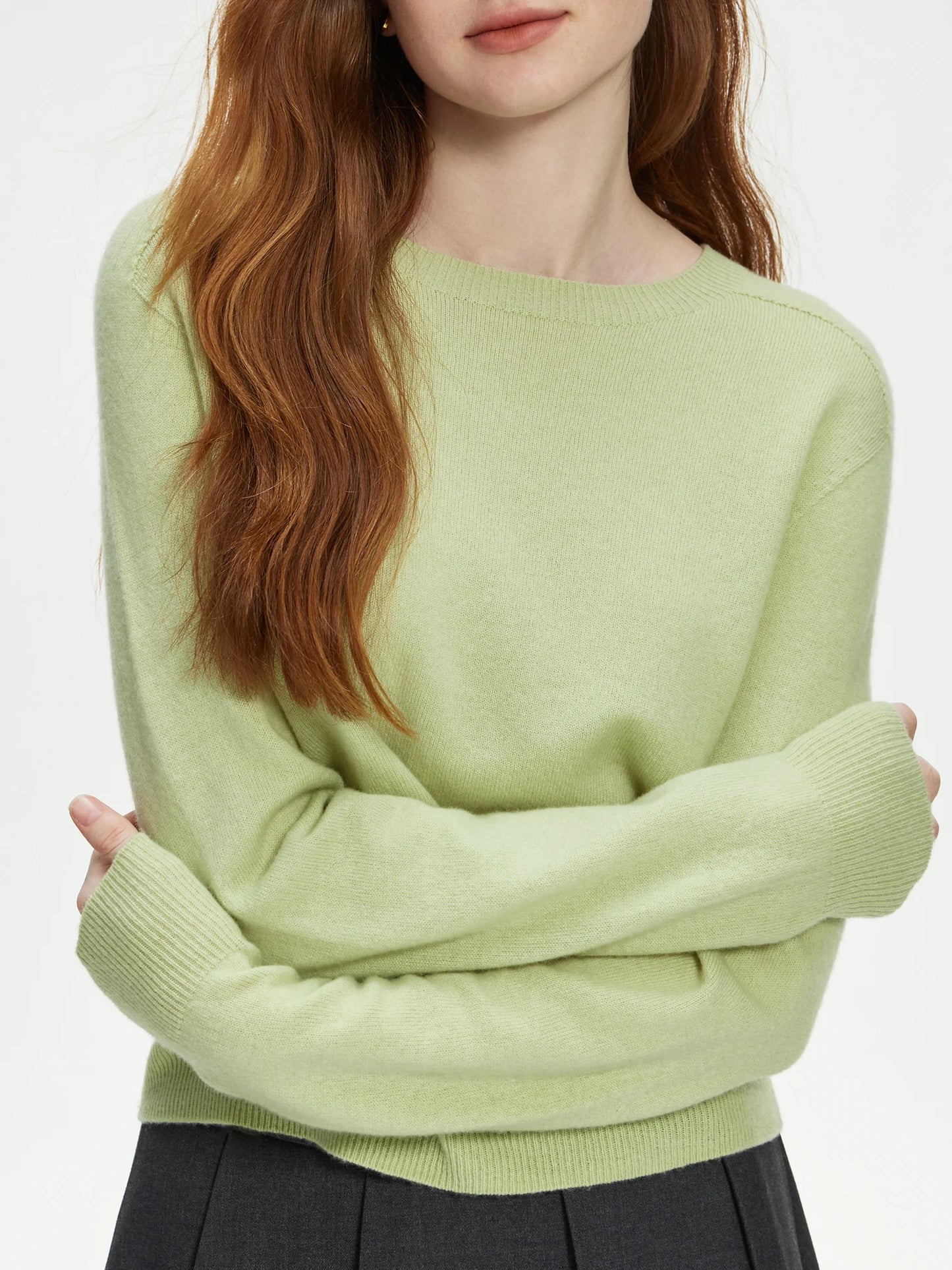 FSLE 100% Wool Seamless One-piece Knit Shirt Sweater For Women Autumn Winter New Design Wool Crew Neck Versatile Casual Sweater