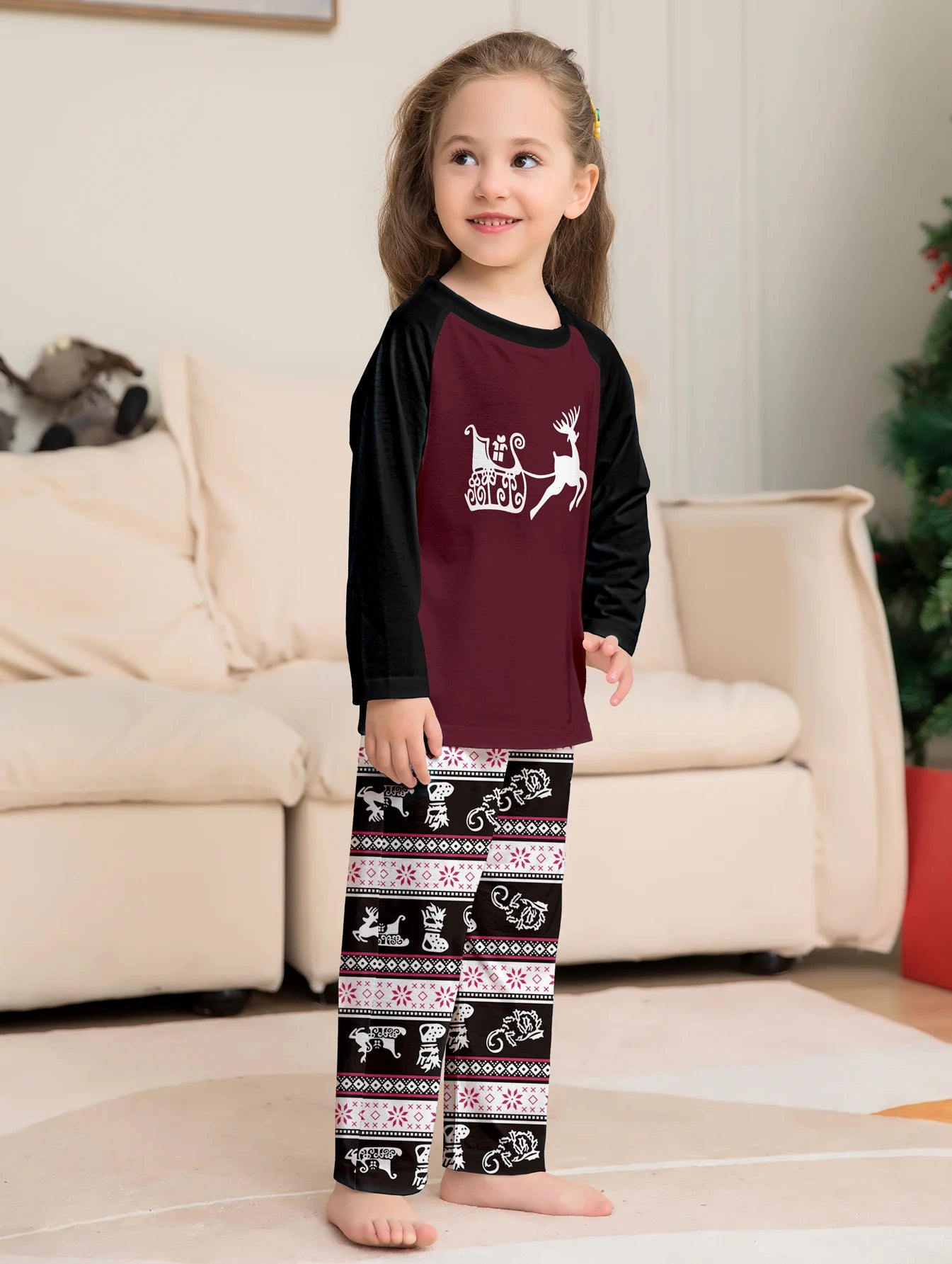 2024 Winter Couples Christmas Pajamas For Family Matching Outfits Mother Kids Clothes Christmas Deer Pajamas Family Clothing Set