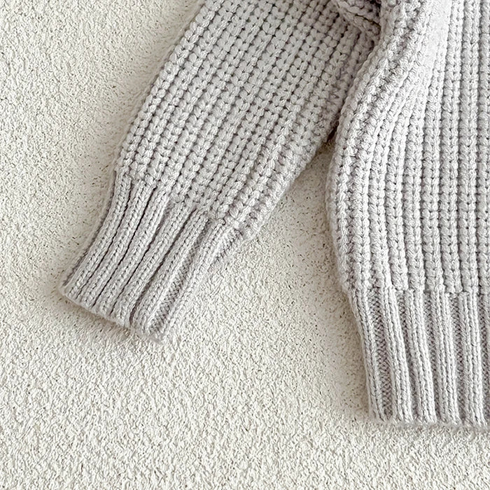 2025 New Spring Baby Girls Sweater Long Sleeved Solid Color Newborn Baby Girls Boys Knitted Pullover Tops 0-6Yrs Kids Sweater