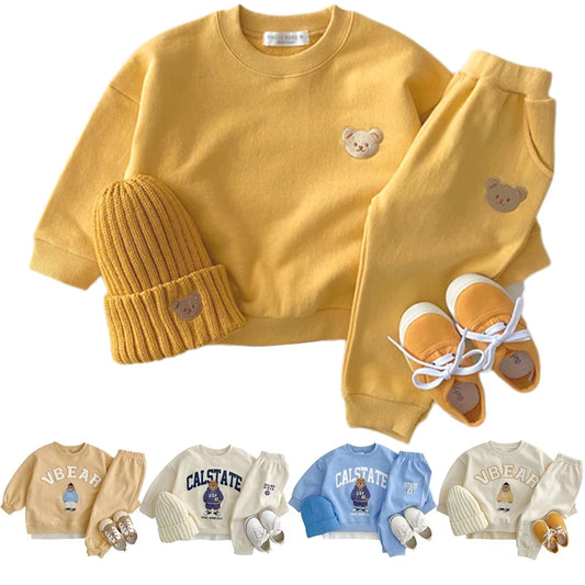 Fashion girls Toddler Baby Korea Clothing Fall Clothes Sets Baby Boys Set Kids Sports Bear Sweatshirt Pants 2Pcs 2 to 8 year