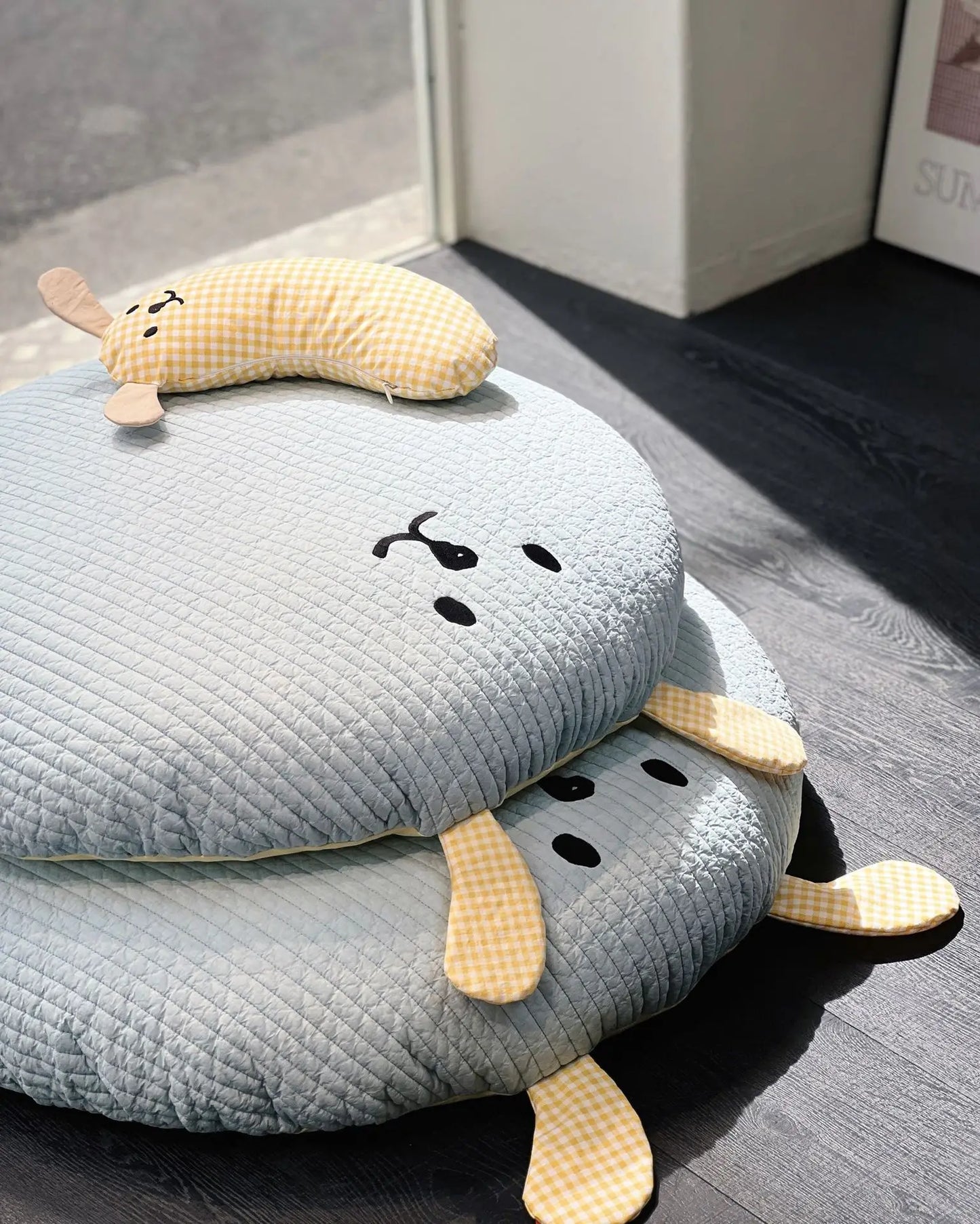 Ins Style New Pet Products Cat Dog Deep Sleep U-shaped Pillow Cotton Removable and Washable Chin Pad