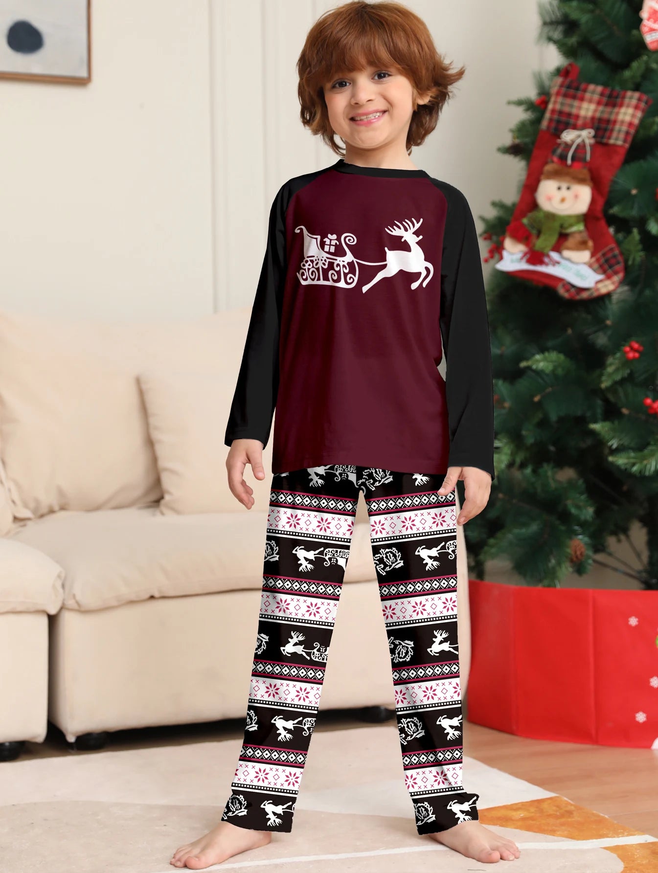 2024 Winter Couples Christmas Pajamas For Family Matching Outfits Mother Kids Clothes Christmas Deer Pajamas Family Clothing Set