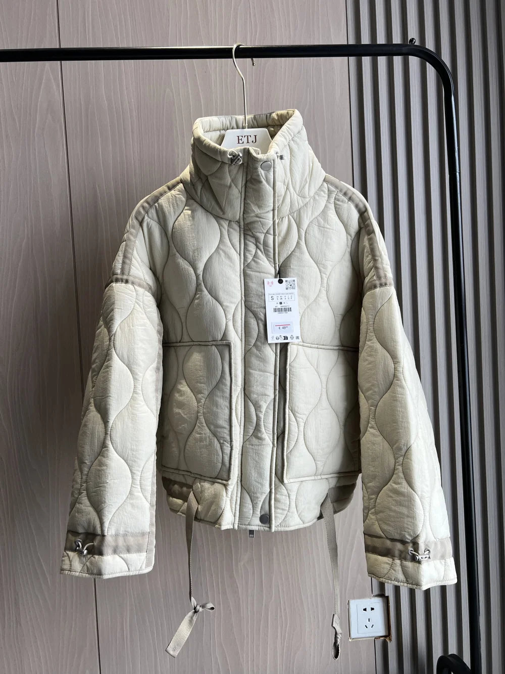 Quilted coat for women ETJ 2025 QUILTED JACKET WITH TIES new beige drawstring high neck pocket clip cotton jacket for women