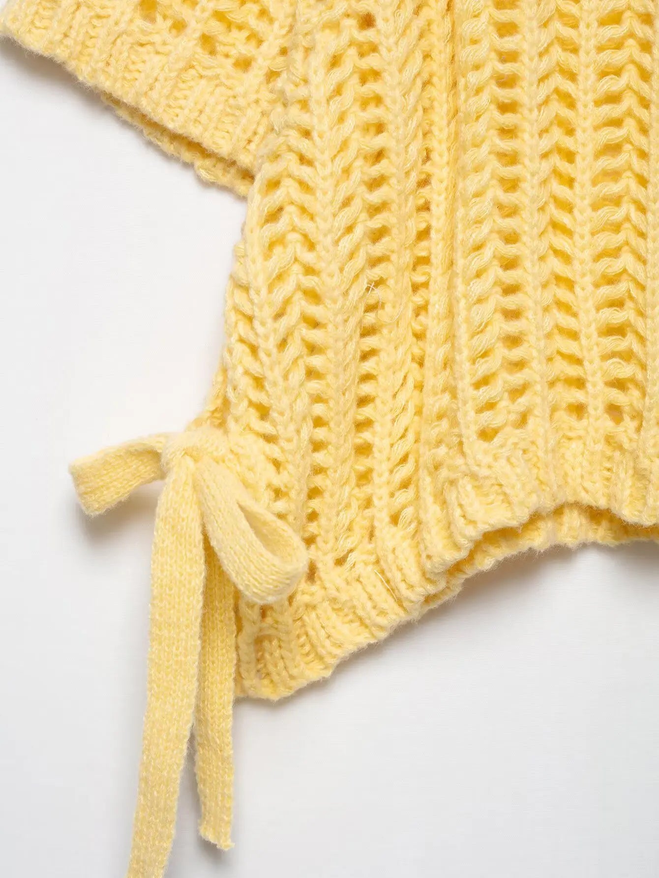 Hollow Out Knit Pullover Women Casual Round Neck Lace Up Bow Sweater Female Autumn Short Sleeves Solid Knitwears Lady