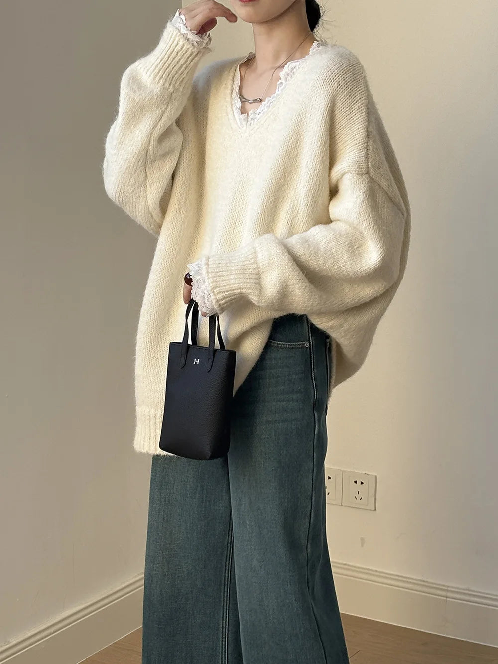 Aoaiiys Sweaters Women V Neck Lace Spliced Pullovers Vintage Chic Knitted Jumpers Autumn Winter New Comfortable Loose Sweaters