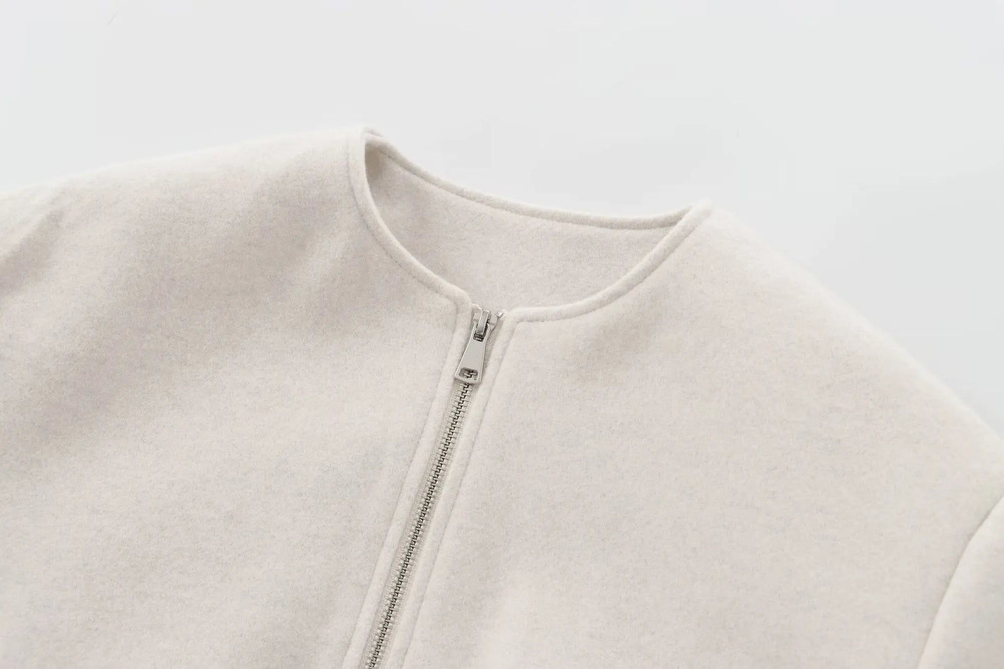 MUJER Black Bomber Jackets for Women Zipper Varsity Jackets Women Soft Cropped Jackets Woman 2025 Long Sleeve Winter Coat Female