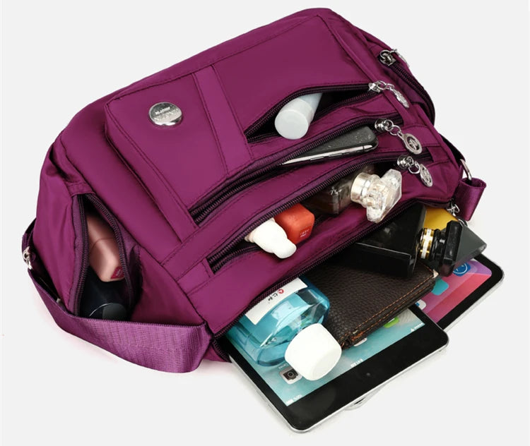 Bag Women's Large Capacity Shoulder Bag Waterproof and Wear Resistant Multi Pocket Commuter Leisure Outdoor Crossbody Bag