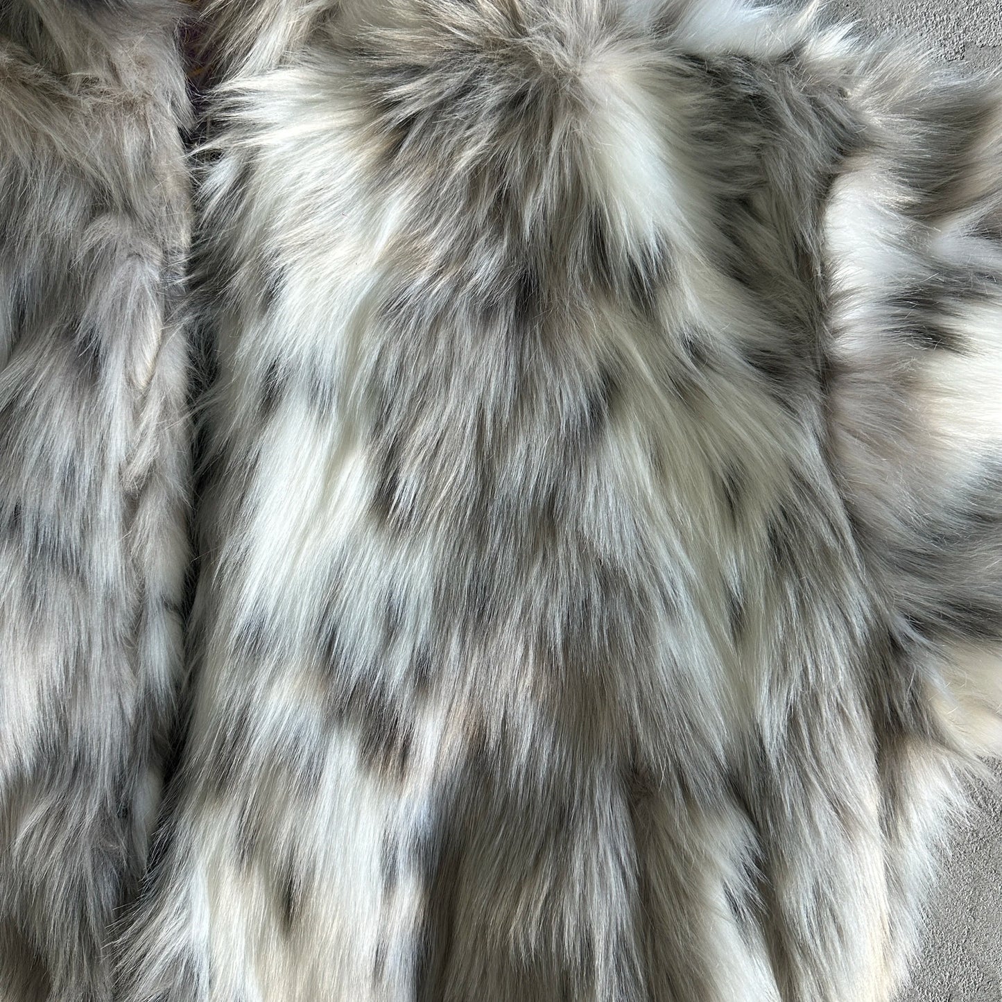 Mauroicardi Winter Cool Handsome Colorful Thick Warm Hairy Faux Fur Coat Men with Hood Luxury Designer Clothes Fluffy Jacket